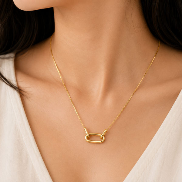 Minimal Link Necklace