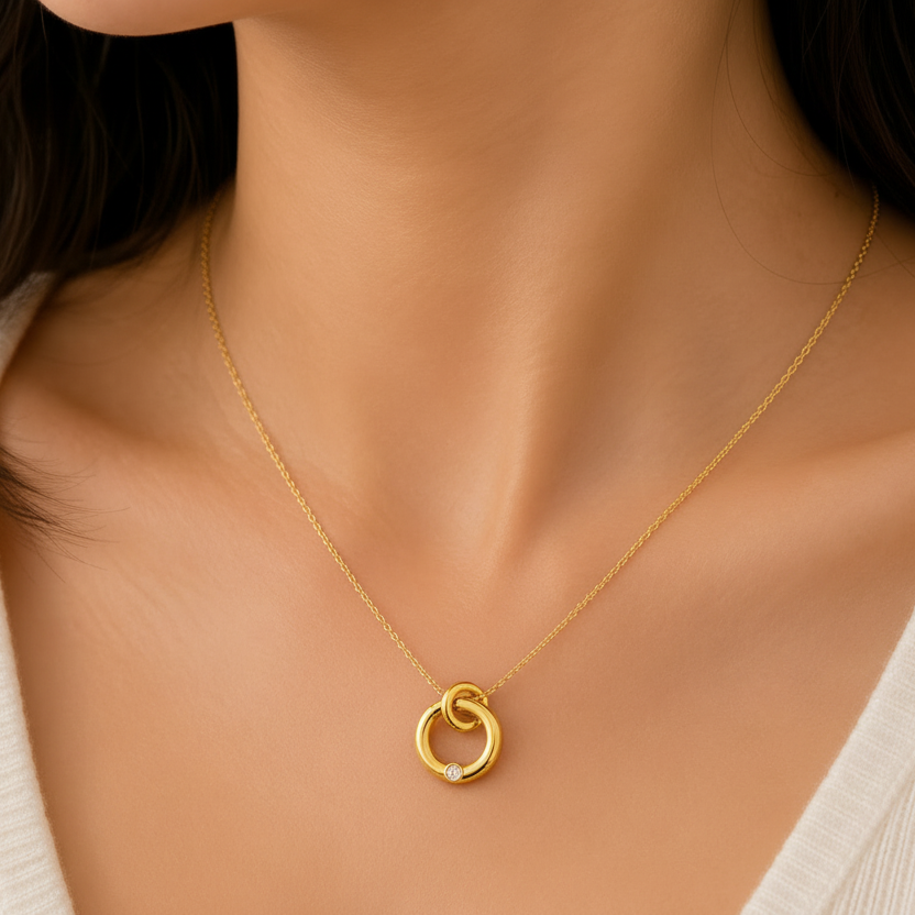Interlocked Circle Necklace
