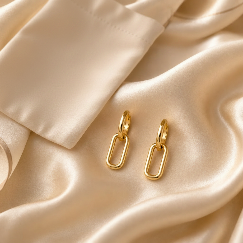 Minimal Link Drop Earrings