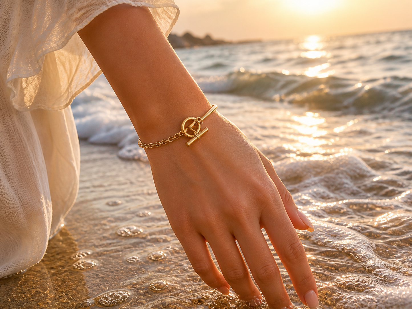 Lock & Key Gold-Plated Bracelet